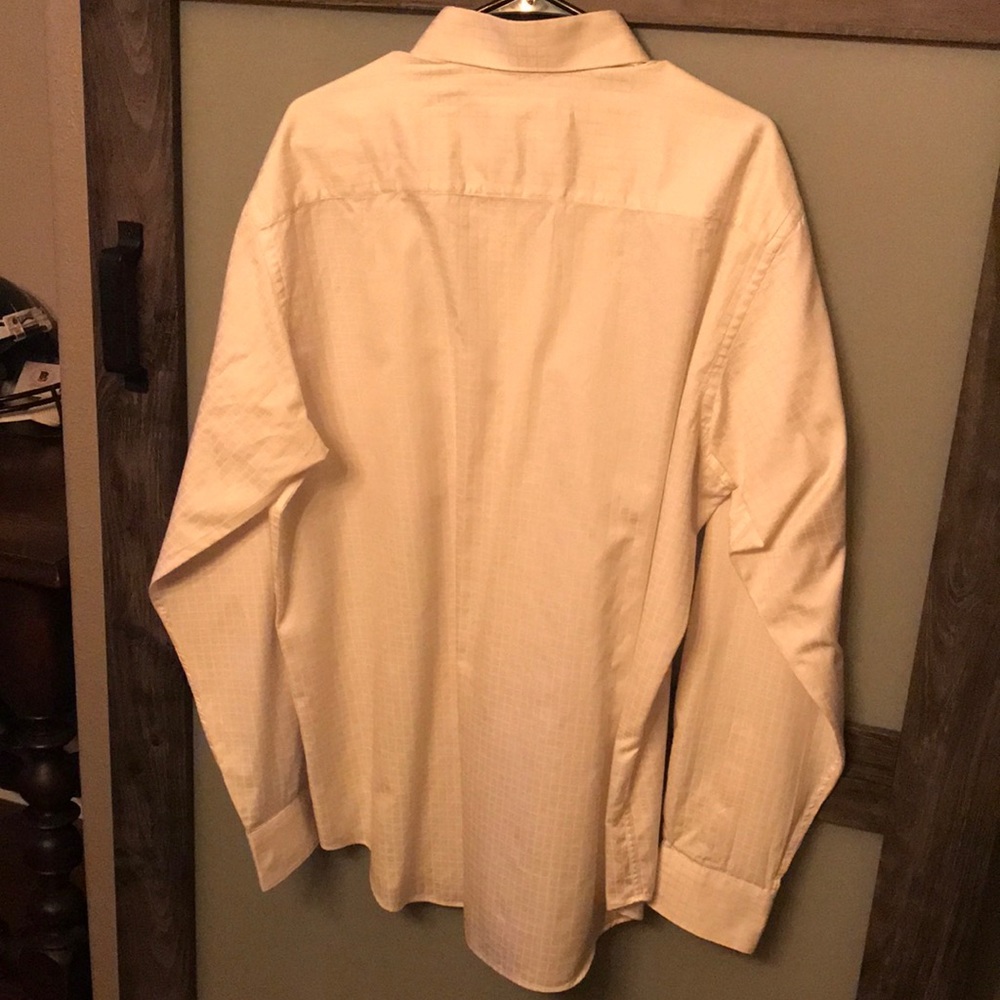 New Bugatchi Uomo Button Down In Size Xl - image 4